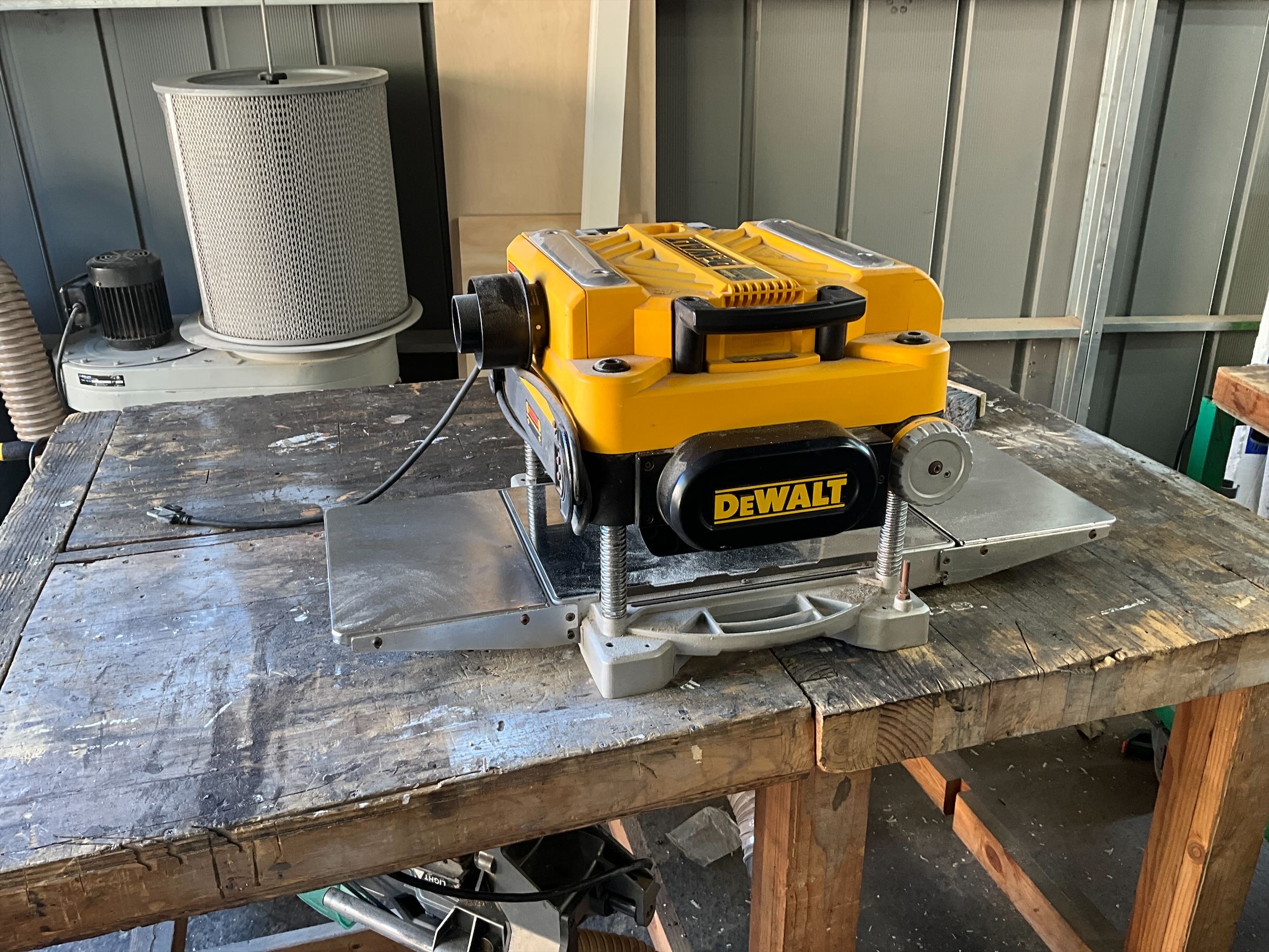 DeWalt 13 inch Planer